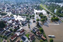 Poplave na Bavarskem terjale že štiri smrtne žrtve