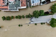 #foto #video Iz Nemčije poročajo o največji količini padavin v zadnjih sto letih, umrlo najmanj pet ljudi