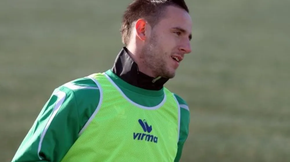 Napadalec Dejan Djermanović je  kariero v članski ekipi  Olimpije začel s  hat-trickom v Lendavi.