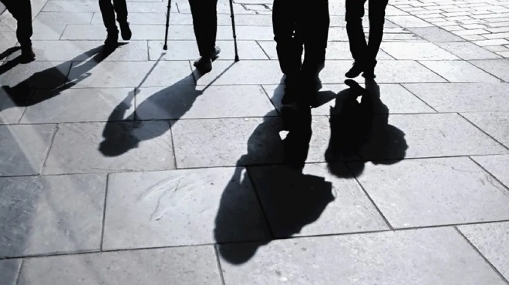 Zavarovanje za hude bolezni je morda bolj smiselno za ljudi z družinsko zgodovino huj&scaron;ih bolezni in za posameznike na odgovornih delovnih mestih, ki so izpostavljeni velikim pritiskom in povečanemu stresu.