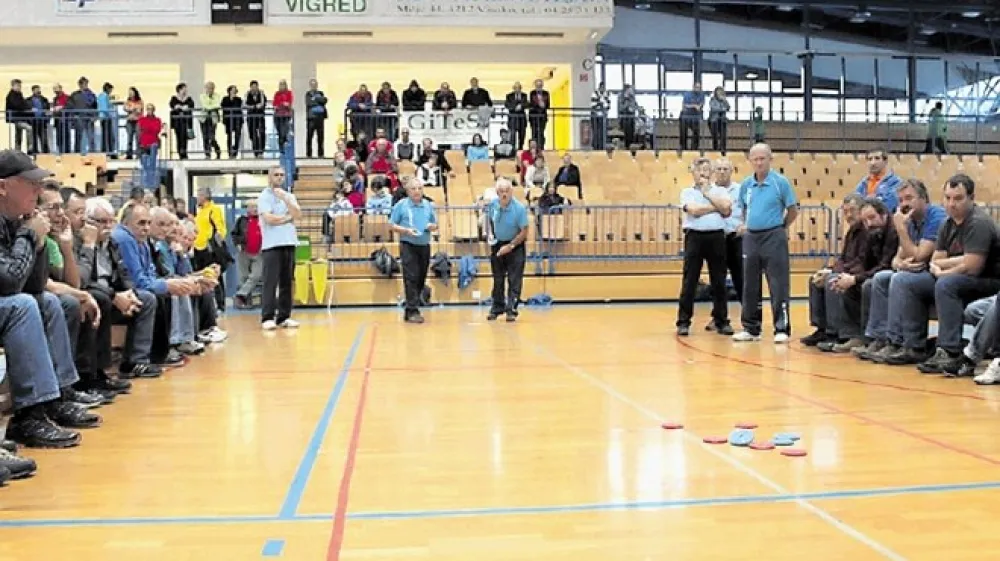 Najbolj&scaron;i prstometa&scaron;i se pozimi preselijo v dvorane.