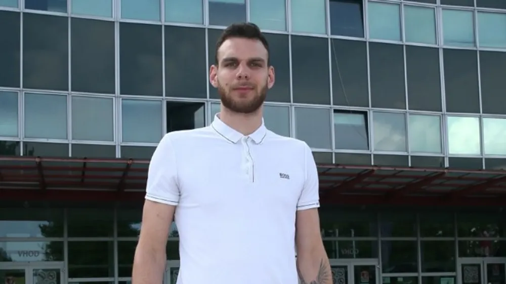 Borut Mačkov&scaron;ek: Veliko sem ponočeval in živel ne&scaron;portno, a če bi lahko kar koli spremenil za nazaj &ndash; ne bi spremenil ničesar.