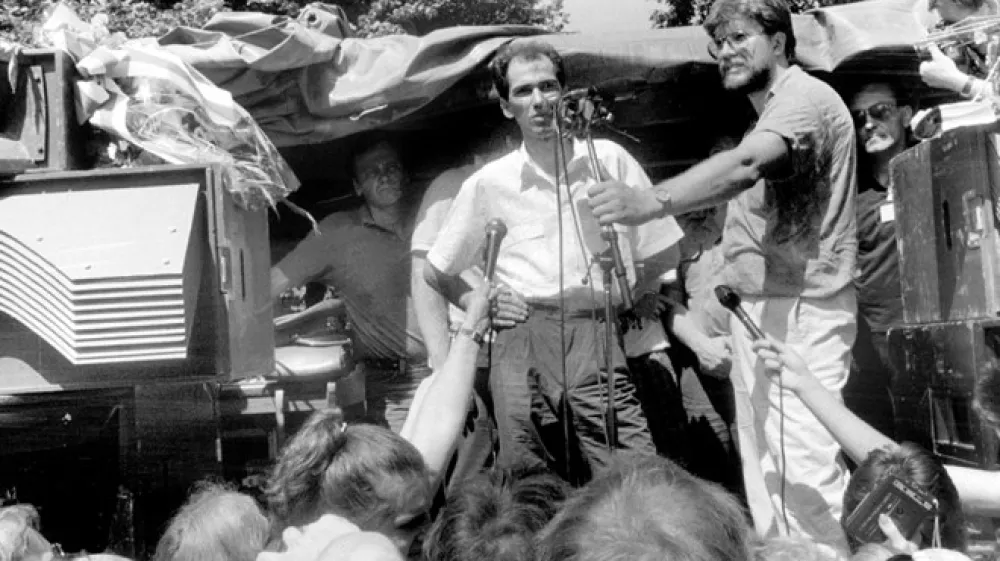 Janez Jan&scaron;a in Igor Bavčar na Ro&scaron;ki cesti leta 1988