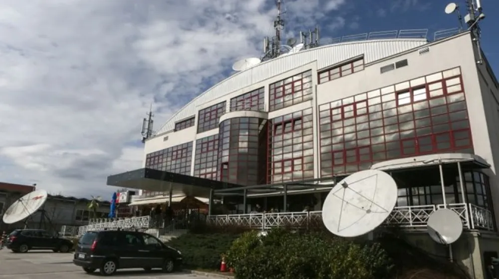 Kdaj bi lahko AVK presodil o prevzemu Pro Plusa, ni znano.