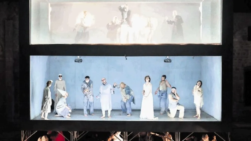 Krleževa drama  Michelangelo Buonarrotti je v Horvatovi režiji v Dubrovniku požela navdu&scaron;enje.