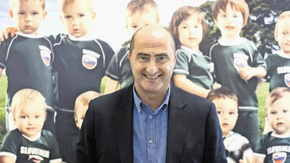 Matjaž Marin&scaron;ek: Domžale so zastavono&scaron;a nogometa v domžalski občini, a se jim v Radomljah približujemo.