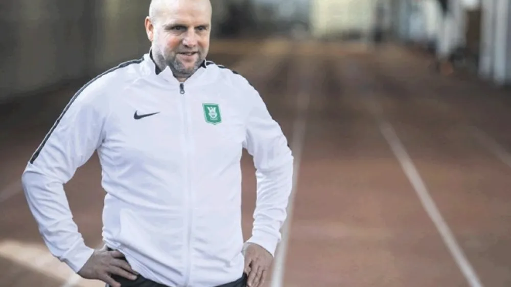 Robert Pevnik: Na pripravah na Čatežu in v Turčiji bomo ustvarili  trdno osnovo. Igrali bomo  z zelo kakovostnimi tekmeci z različnimi slogi glede dinamike in miselnosti. Vrhunec bo generalka za pomlad v Stožicah s Salzburgom ali CSKA Moskva. Prvotno je bila predvidena Ilirija. Tekmovalni cilj za spomladi je osvojitev vsaj  pokalne lovorike in drugo mesto na državnem prvenstvu.