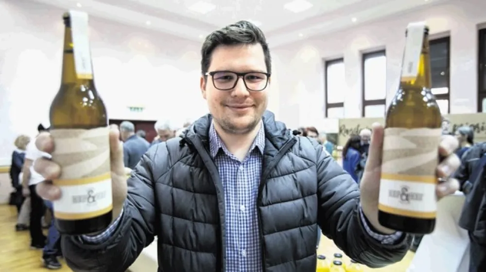 Eden od tistih, ki so optimistično vkorakali v svet kraft jabolčnikov, je  Lucijan Ratajc.