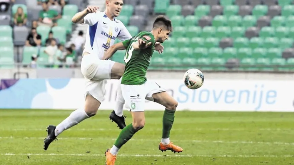 Žan Benedičič (levo) je nepogre&scaron;ljiv član obetavne celjske zasedbe.