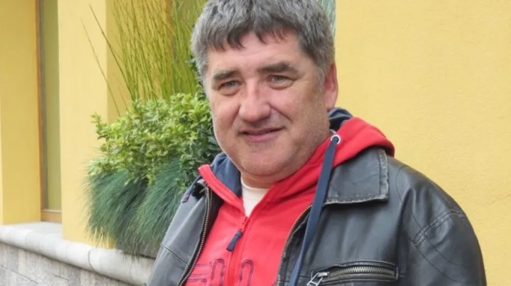 Marko Radmilovič: &raquo;Imamo stvaren dokaz, kaj delamo s planetom. Prizori, ko delfini skačejo pred Benetkami in se po nekaj desetletjih z indijske ravnine ponovno vidi Himalaja, so jasno sporočilo.&laquo; (foto: Franci Kek)