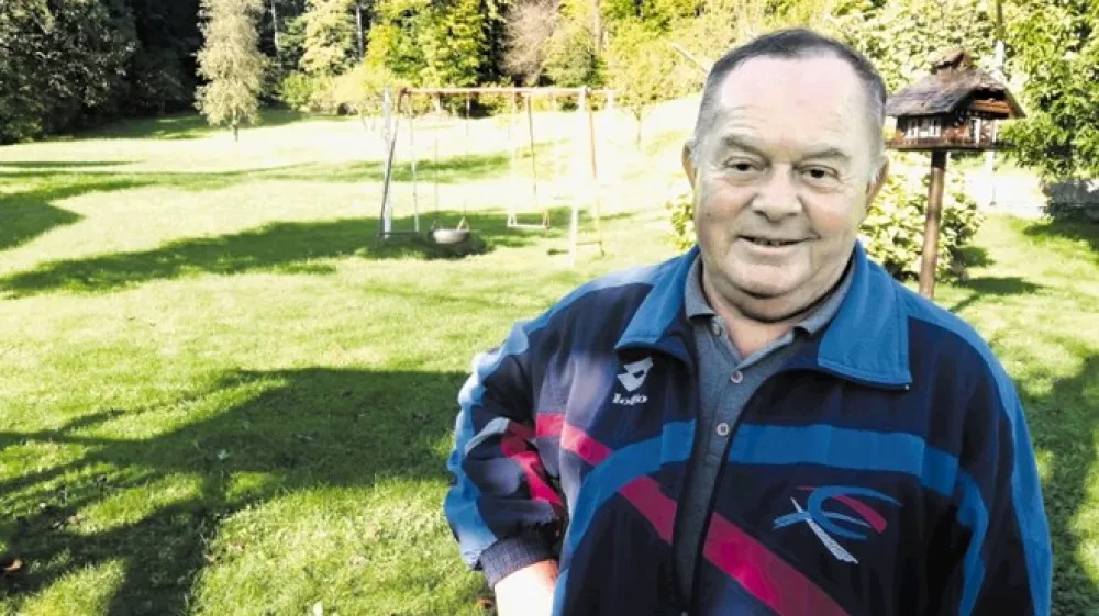 Roman Tomc je več desetletij aktiven v lokalni skupnosti, letos  pa je dobil tudi priznanje občine Brezovica.