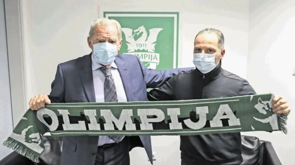 Goran Stanković (desno) je že petnajsti trener Olimpije, odkar je Milan Mandarić (levo) leta 2015 postal lastnik ljubljanskega kluba.