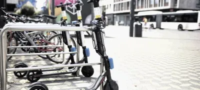Naši kriminalci električnih skirojev kot »uporabnega pripomočka« za rope in tatvine še niso odkrili. Verjetno je le še vprašanje časa…