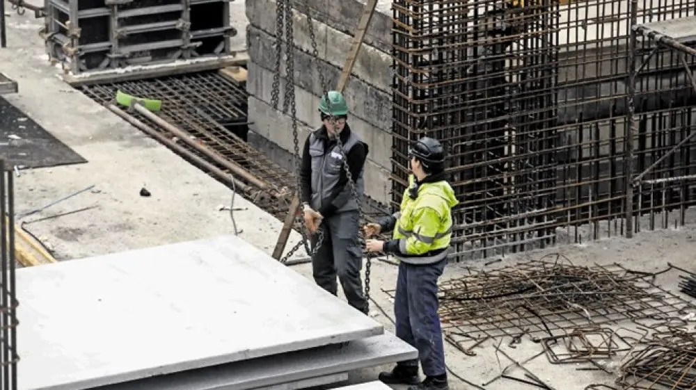 Če bo imel investitor vso potrebno dokumentacijo in nihče od stranskih udeležencev gradnji ne bo nasprotoval, bo mogoče gradbeno dovoljenje pridobiti v instrukcijskem roku 30 dni.