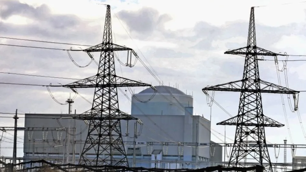 Slovenija, ki tudi sama proizvaja jedrsko elektriko, se strinja s tem, da se jedrska energija obravnava kot zeleni vir energije, je vlada sporočila v Bruselj. Na fotografiji jedrska elektrarna v Kr&scaron;kem.