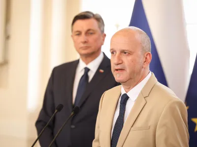 Predsednik Državne volilne komisije Peter Golob je dejal, da je zgolj po zaslugi DVK odpravljena težava z izračuni poslanskih mandatov.