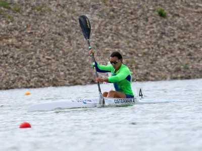 Racice.<br>Anja Osterman je osvojila drugo mesto na prvi tekmi sezone svetovnega pokala v sprintu na mirnih vodah na 500 metrski razdalji v ceskih Racicah.<br>Foto: Kajakaska zveza Slovenije