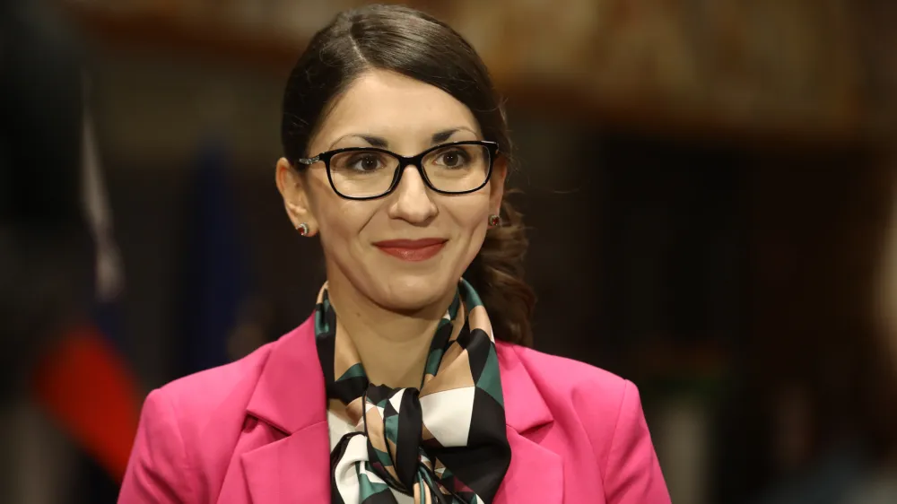 Emilija Stojmenova Duh28.05.2022 - predstavitev kandidatke za ministrico za digitalno preobrazbo Emilije Stojmenove Duh pred odborom DZ za notranje zadeve, javno upravo in lokalno samoupravo;FOTO:Luka Cjuha