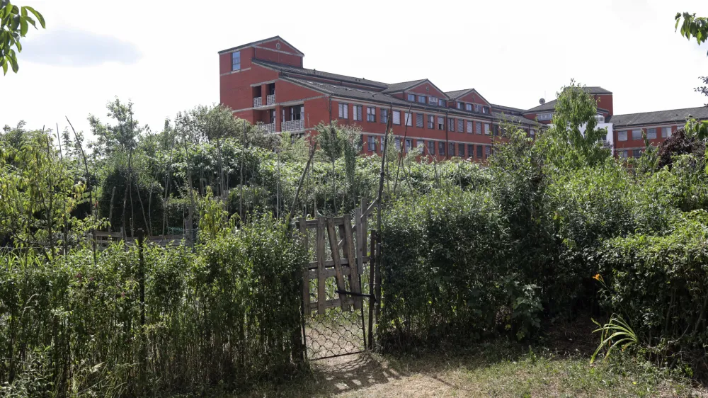 Na ministrstvu za zdravje pričakujejo, da bodo z energetsko sanacijo objektov Vrtnica in Orhideja URI Soča prihranili nekaj več kot 146.000 evrov na leto. Foto:&nbsp;Jaka Gasar