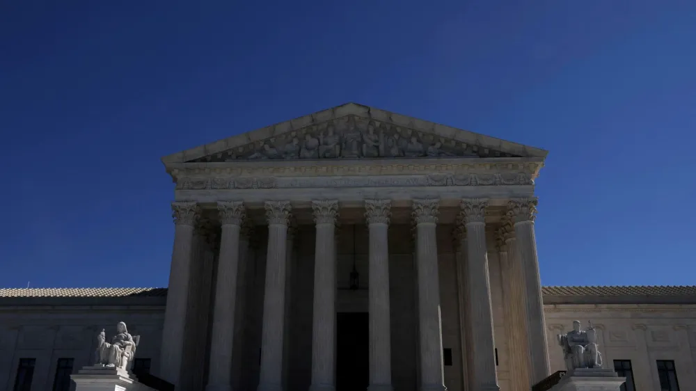 FILE PHOTO: A view of the U.S. Supreme Court building in Washington, U.S., March 4, 2022. REUTERS/Leah Millis/File Photo