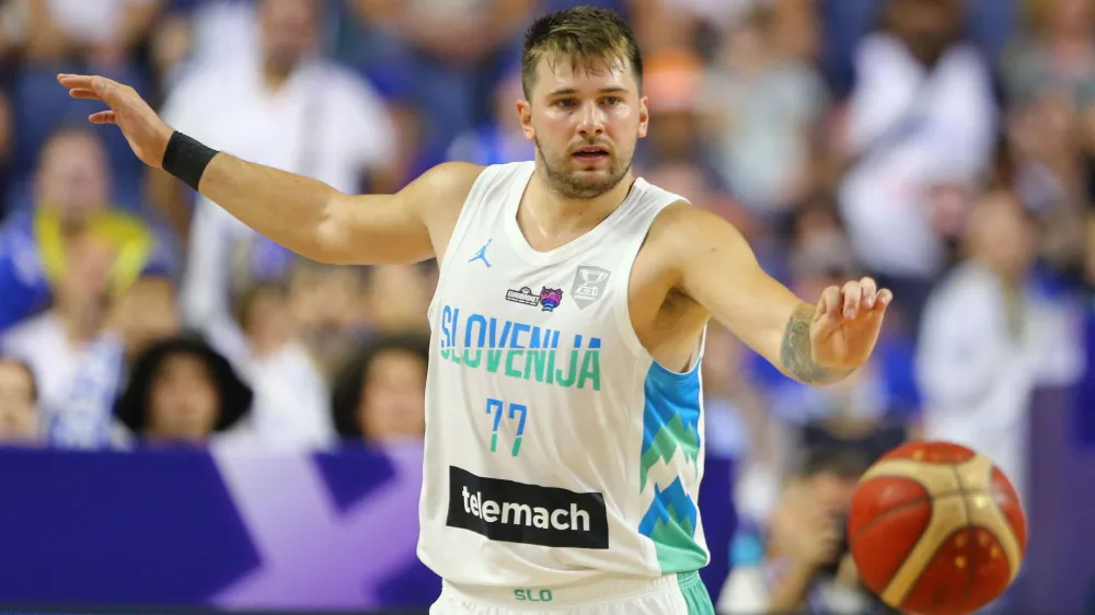 Basketball - EuroBasket Championship - Group B - Slovenia v Bosnia and Herzegovina - Cologne Arena, Cologne, Germany - September 4, 2022 Slovenia's Luka Doncic in action REUTERS/Thilo Schmuelgen
