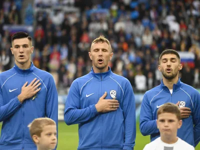 Benjamin &Scaron;e&scaron;ko (levo), Jasmin Kurtić (sredina), Adam Gnezda Čerin<br>- 24.09.2022 &ndash; nogomet &ndash; Slovenija: Norve&scaron;ka, evropska liga narodov, 5. krog - liga B, skupina 4:<br><br> <br><br>//FOTO: Nik Erik Neubauer