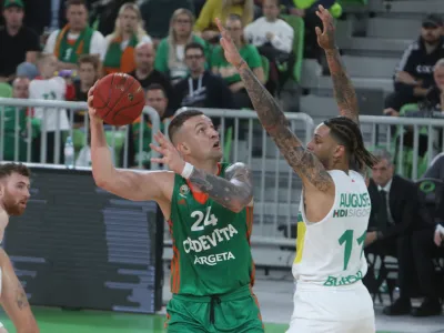 - 12,10,2022 &ndash; ko&scaron;arka - Cedevita Olimpija: Bursaspor, evropski pokal, 1. krog:&nbsp;//FOTO: Bojan Velikonja