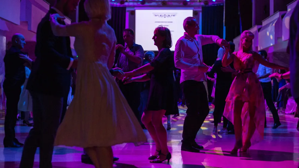 - 06.09.2019 &ndash; Pionirski dom - otvoritev plesne sezone v Festivalni dvorani, ples //FOTO: Matjaž Ru&scaron;t