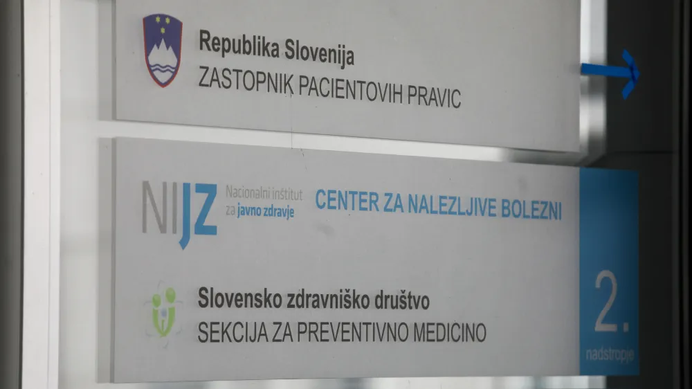 - simbolična fotografija - NIJZ - zastopnik pacientovih pravic - Slovensko zdravni&scaron;ko dru&scaron;tvo<br><br>- 10.08.2022 - Nacionalni in&scaron;titut za javno zdravje - NIJZ, <br> <br>//FOTO: Luka Cjuha<br>