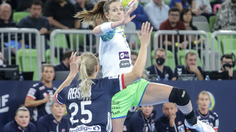 - 14.11.2022 &ndash; ženski rokomet &ndash; Slovenija: Norve&scaron;ka, EHF evropsko prvenstvo v rokometu za ženske v Sloveniji: glavni del - skupina I - 2. krog. //FOTO: Jaka Gasar