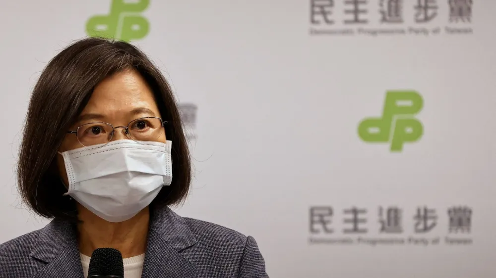 Taiwanese President Tsai Ing-wen announces to resign as Democratic Progressive Party chair to take responsibility for the party's performance in the local elections in Taipei, Taiwan, November 26, 2022. REUTERS/Ann Wang