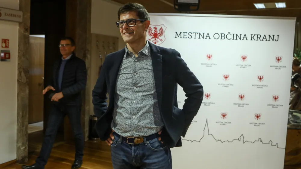 Matjaž Rakovec, aktualni župan Kranja in ponovni kandidat za župana Mestne občine Kranj - 20.11.2022 - Lokalne volitve 2022 v Kranju - redne volitve župana in članov občinskega sveta -&nbsp;//FOTO: Luka Cjuha