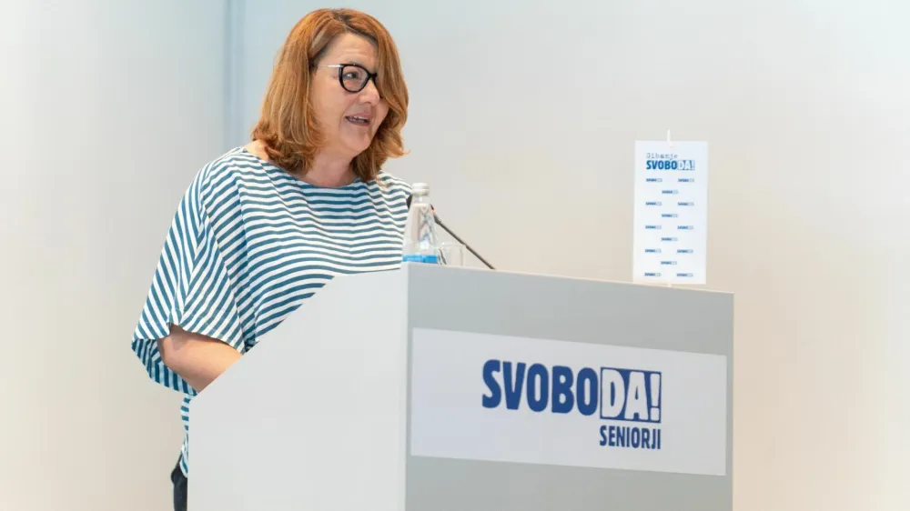 Vse več članov največje vladne stranke &ndash; funkcionarjev, ministrov in poslancev &ndash; naj bi bilo po na&scaron;ih neuradnih informacijah nezadovoljnih zaradi nespo&scaron;tljive komunikacije in mestoma avtoritarnih metod dela generalne sekretarke Gibanja Svoboda Vesne Vuković. Foto: Gibanje Svoboda