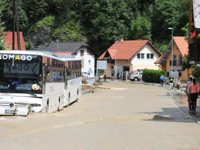 Črna na Koro&scaron;ki - poplave - posledice neurja - neurje -