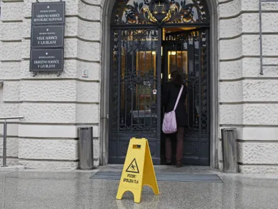 Nekatera sodi&scaron;ča novinarjem in drugim predstavnikom zainteresirane javnosti dostop do informacij javnega značaja zavračajo z nenavadnimi argumenti.&nbsp;
