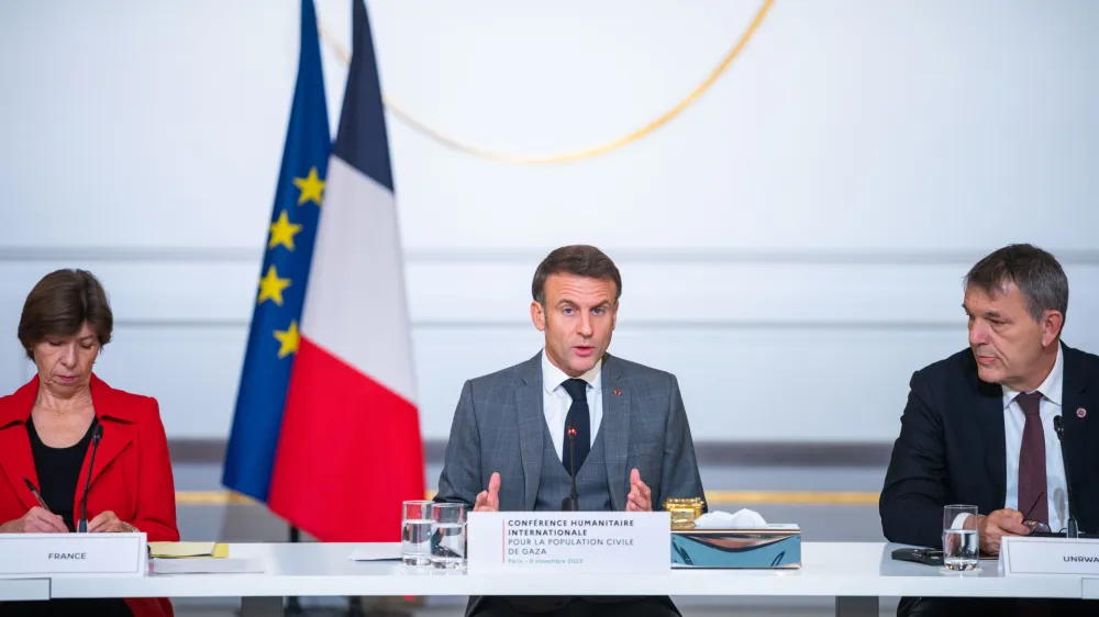 Francija, Pariz.<br>Mednarodna humanitarna konferenca za civilno prebivalstvo v Gazi.<br>Otvoritev konference.<br>Francoski predsednik Emmanuel Macron.