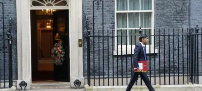 29 November 2023, United Kingdom, London: UK Prime Minister Rishi Sunak leaves 10 Downing Street, London, to attend Prime Minister's Questions at the Houses of Parliament. Photo: Stefan Rousseau/PA Wire/dpa