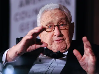 FILED - 17 June 2014, US, New York: Former US Secretary of State Henry Kissinger speaks at a dinner with then German Defense Minister von der Leyen at the American Council on Germany (ACG) in New York. Kissinger died, aged 100, on Wednesday at his home in Connecticut state, a spokeswoman for the communications agency representing his consulting firm, Kissinger Associates, said. Photo: Britta Pedersen/dpa-Zentralbild/dpa