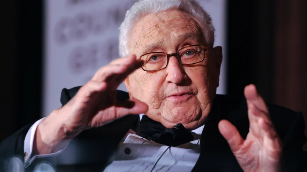 FILED - 17 June 2014, US, New York: Former US Secretary of State Henry Kissinger speaks at a dinner with then German Defense Minister von der Leyen at the American Council on Germany (ACG) in New York. Kissinger died, aged 100, on Wednesday at his home in Connecticut state, a spokeswoman for the communications agency representing his consulting firm, Kissinger Associates, said. Photo: Britta Pedersen/dpa-Zentralbild/dpa