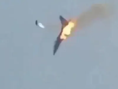 Nesreča voja&scaron;kega letala v Banglade&scaron;u.