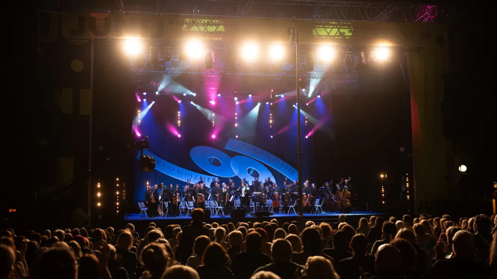 Slavnostna otvoritev 35. Mednarodnega festivala Imago Sloveniae in Poletja v stari Ljubljani: Simfonični orkester SNG Maribor s solisti, foto: Mankica Kranjec