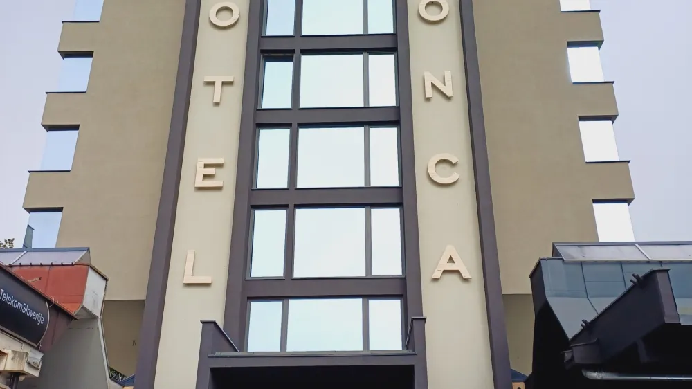Hotel Lonca