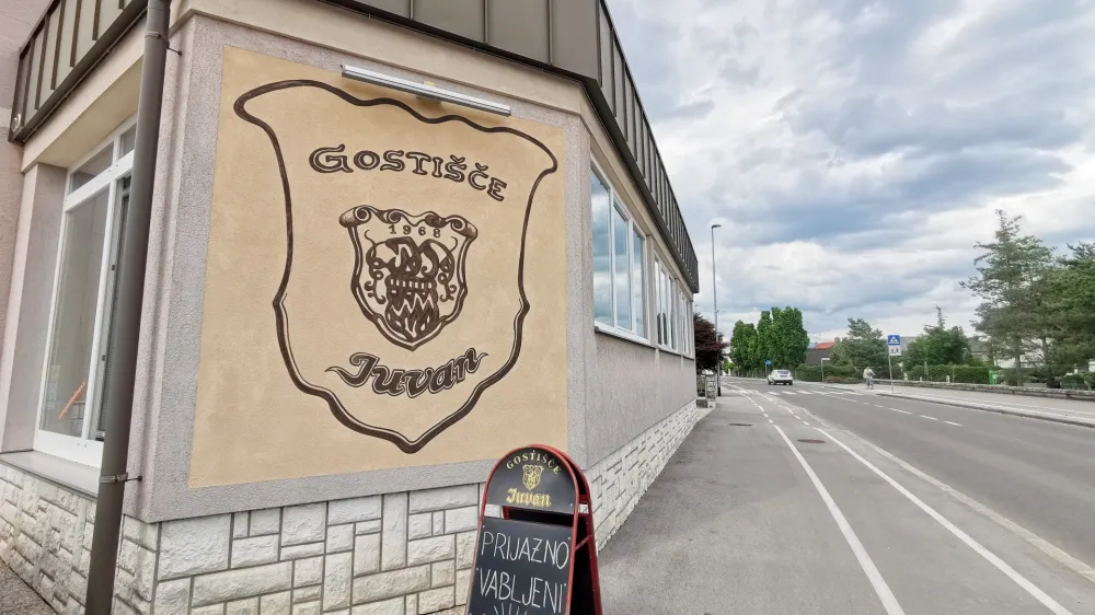Gosti&scaron;če Juvan
