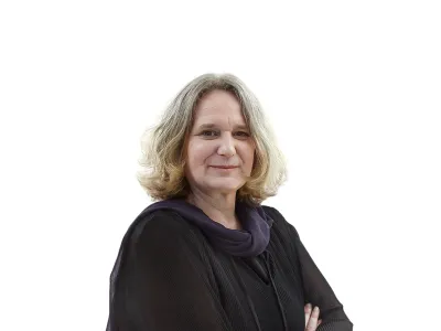 Mateja A HrastarZA ONLINE - Redakcija Dnevnik 2024 - portreti za komentarje in kolumne - kolumnisti - komentatorji &ndash; novinarji - portret //FOTO: Luka Cjuha
