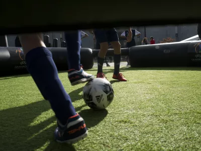 - 24.09.2019 &ndash; Evropska nogometna zveza UEFA v Ljubljani - otro&scaron;ki nogometni festival na Trgu republike in zagon Uefinega &scaron;tiriletni projekta Nogomet v &scaron;olah //FOTO: Nik Erik Neubauer