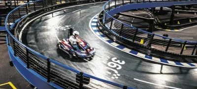 Podjetje je karting pripeljalo v centre za družinsko zabavo in nakupovalne centre ter ga naredilo tihega, čistega in varnega. (Foto: Ensol 360)