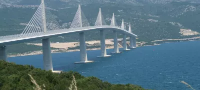 Hrvaška, Dalmacija, most, Pelješac. Foto: Tatjana Pihlar 