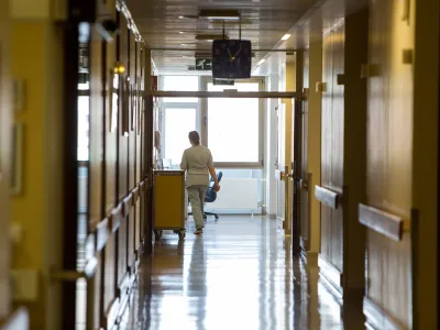 Čakanje na prvi pregled se ponekod skraj&scaron;uje, a se te spremembe ne poznajo v vseh delih zdravstva. Foto: Matjaž Ru&scaron;t