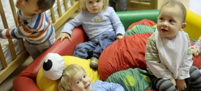 - ilustrativna fotografijapredšolski otroci, vrtec,   Vrtec Jelka, Glavarjeva ulica 18a za Bežigradom    //FOTO: Tomaž Zajelšnik