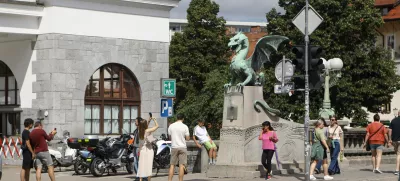 Najbolj priljubljena fototočka še vedno zmaj